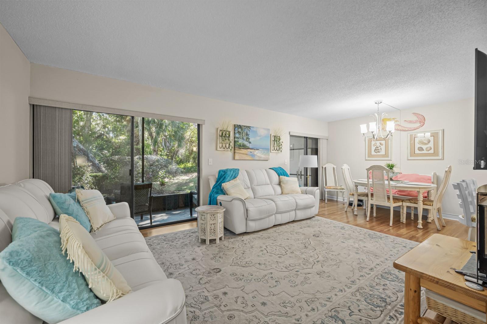 Image 9 of 51 For 37 Alcira Court 37