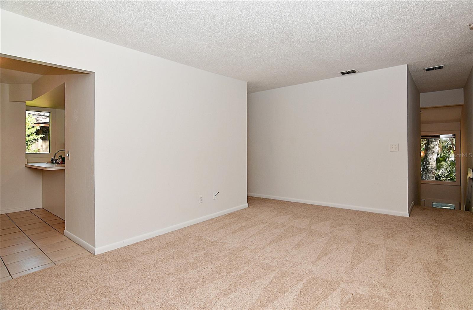 Image 12 of 30 For 36 Fairways Circle