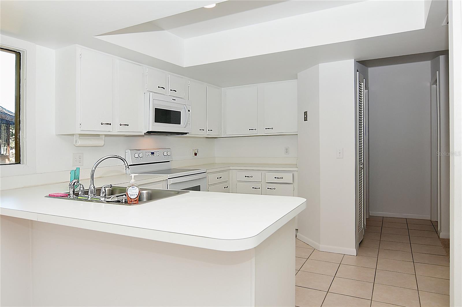 Image 17 of 30 For 36 Fairways Circle