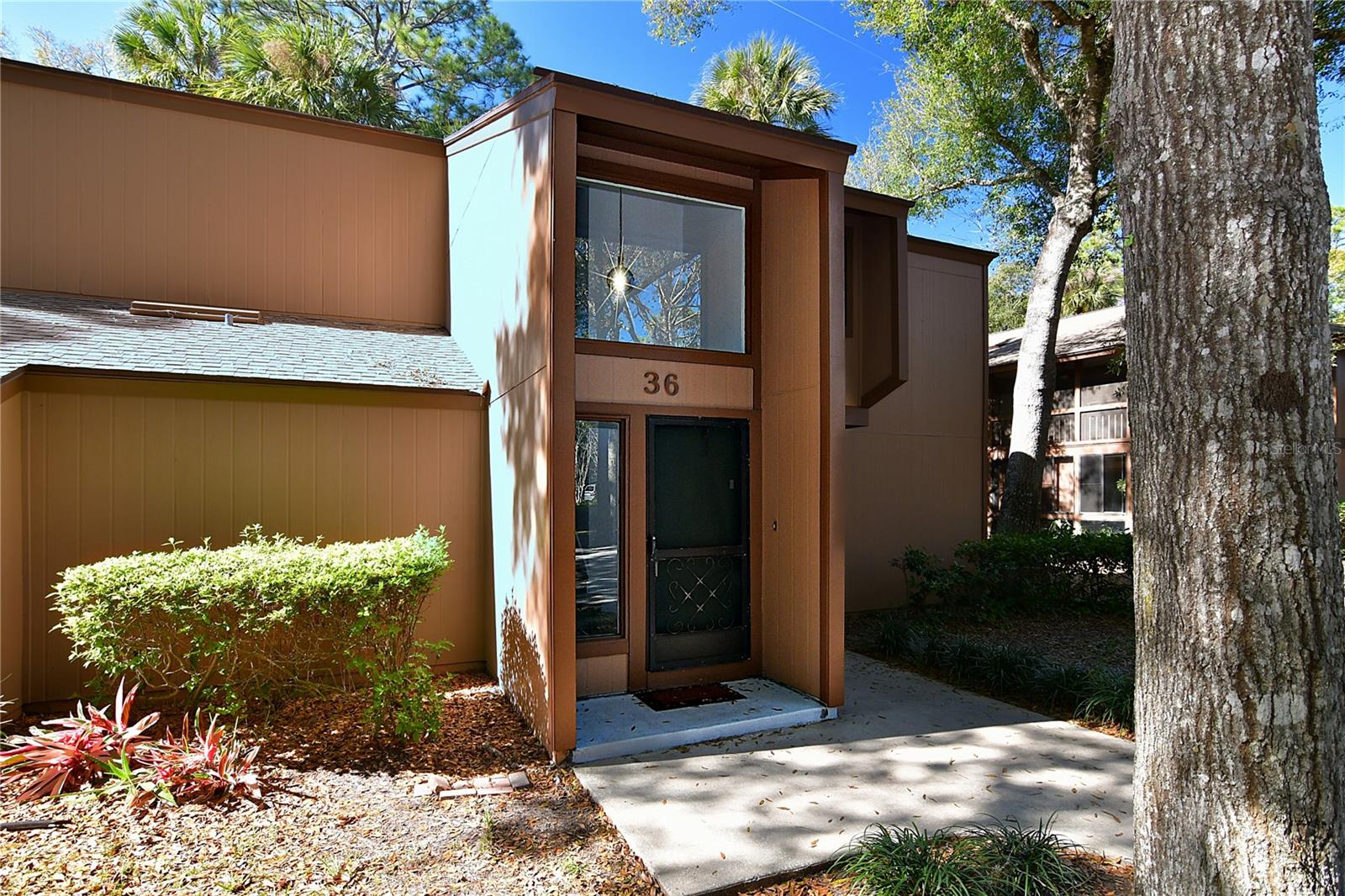 Image 2 of 30 For 36 Fairways Circle