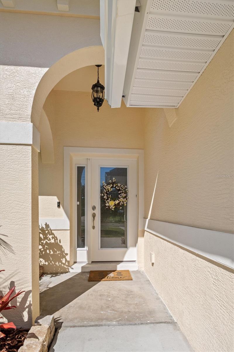 Image 9 of 36 For 53 Wilmette Avenue