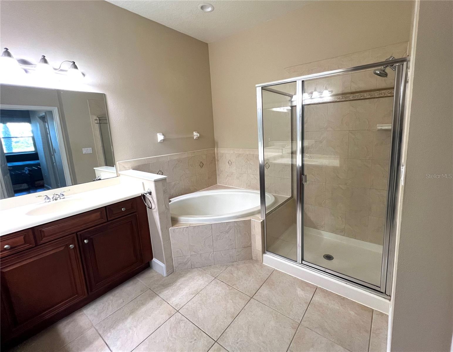 Image 28 of 35 For 400 Cinnamon Beach Way 324