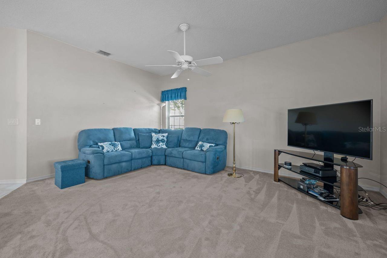 Image 14 of 67 For 28 Cedar Point Drive