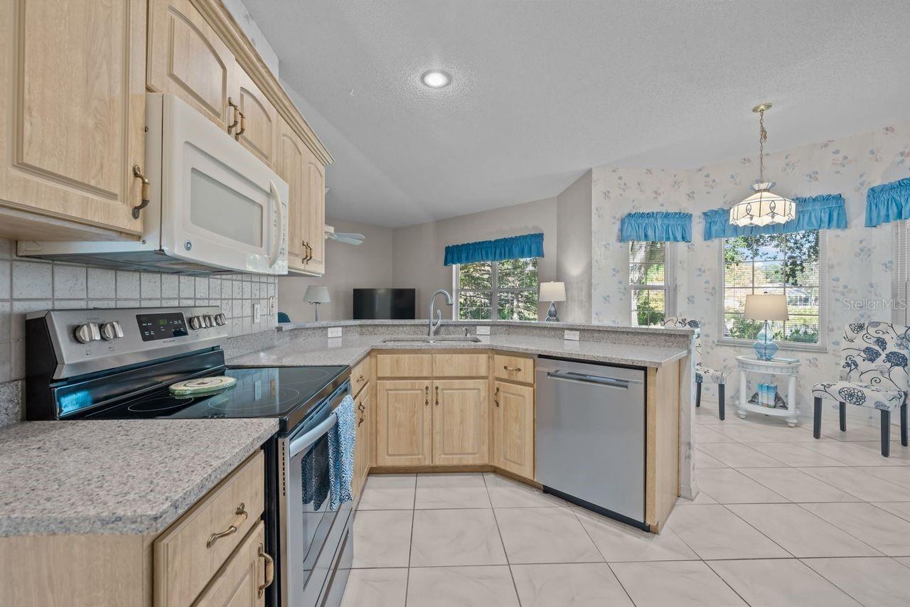 Image 19 of 67 For 28 Cedar Point Drive