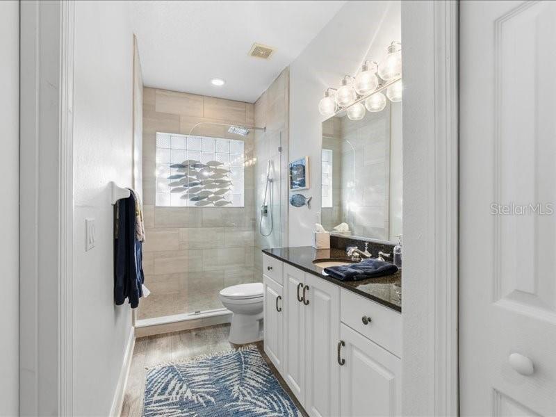 Image 10 of 78 For 121 Coquina Key Drive