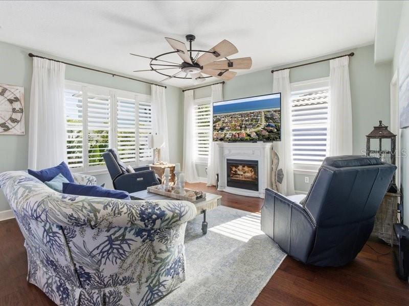 Image 27 of 78 For 121 Coquina Key Drive