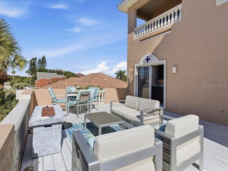 Image 40 of 78 For 121 Coquina Key Drive