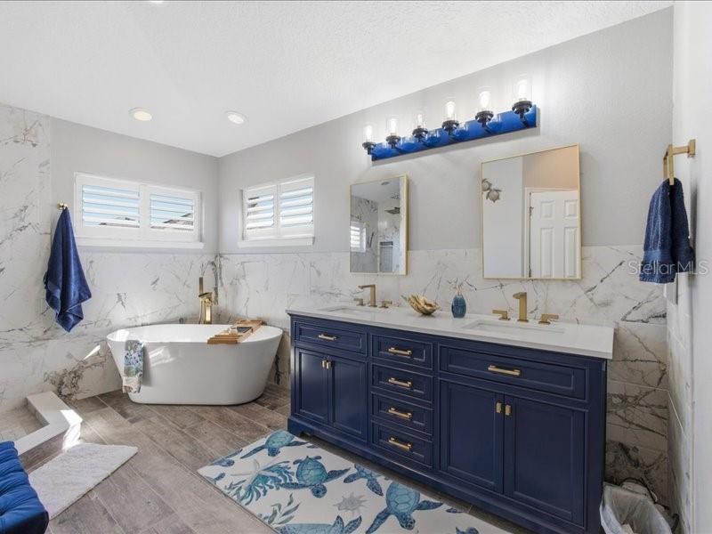 Image 50 of 78 For 121 Coquina Key Drive