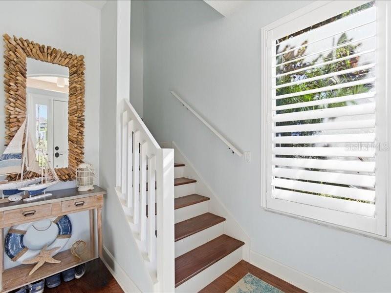 Image 6 of 78 For 121 Coquina Key Drive