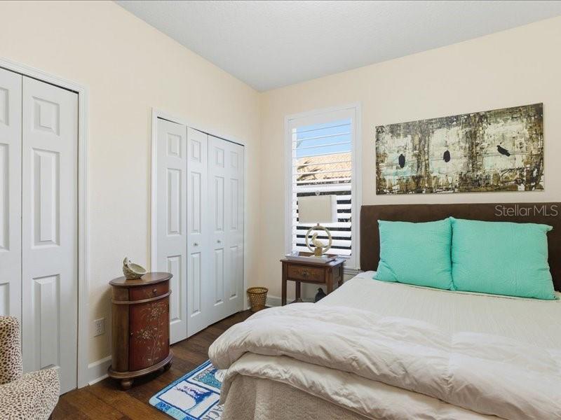 Image 8 of 78 For 121 Coquina Key Drive