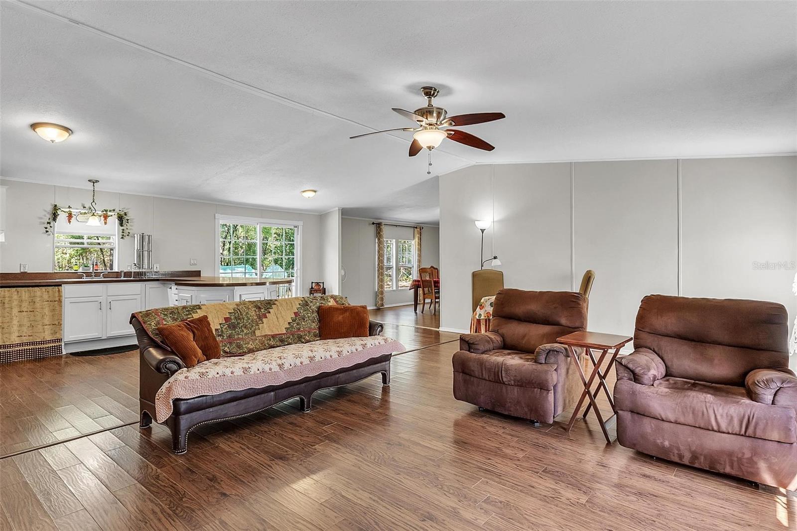 Image 3 of 23 For 141 Cherokee Drive