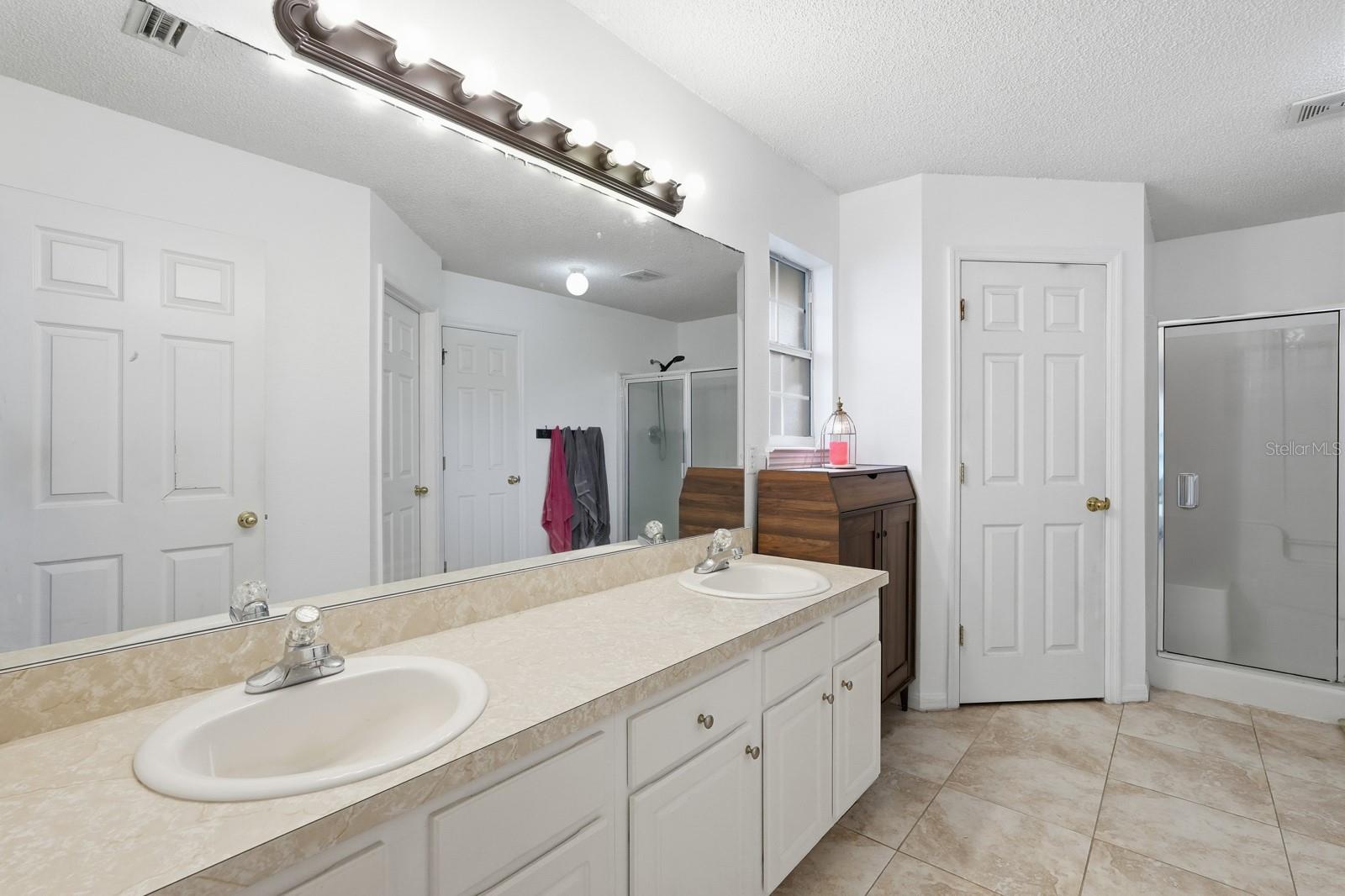 Image 18 of 29 For 36 Lema Lane