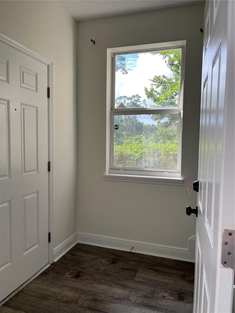 Image 16 of 27 For 200 Riverview Bend S 921