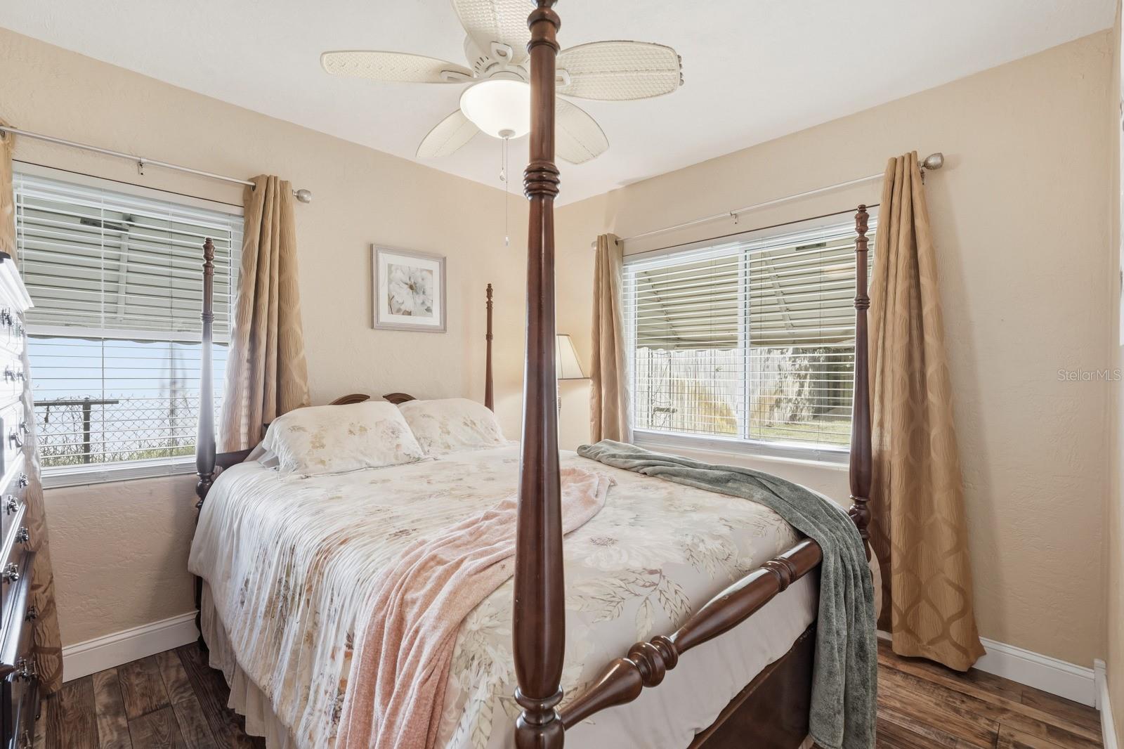 Image 13 of 22 For 1331 Eugene Black Street