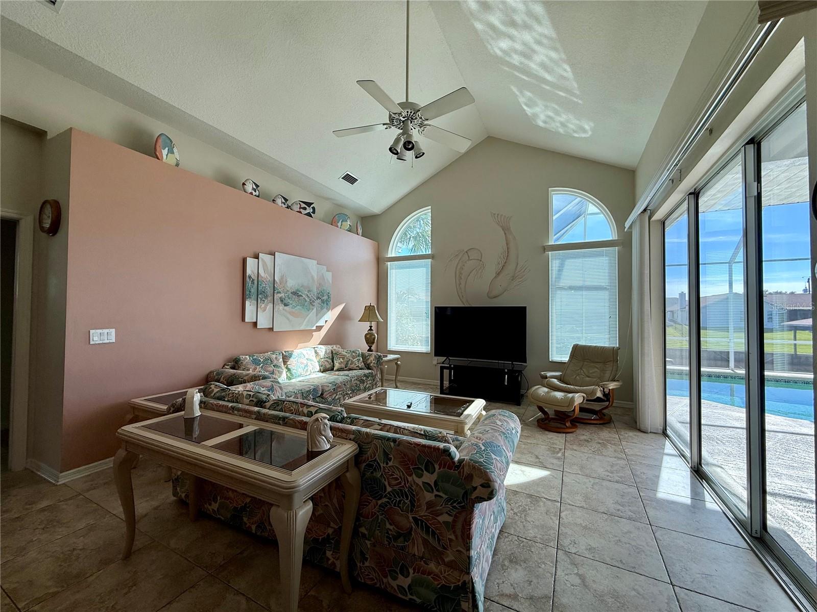 Image 10 of 26 For 4 Cherry Court