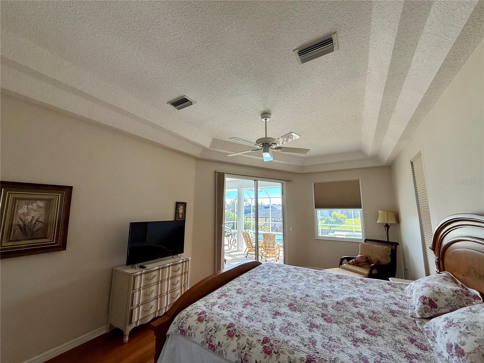 Image 15 of 26 For 4 Cherry Court