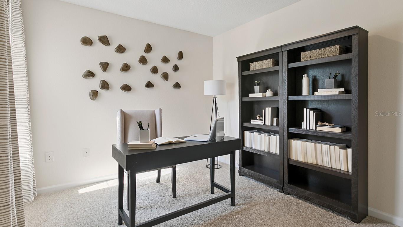 Image 12 of 45 For 33 Pasadena Drive