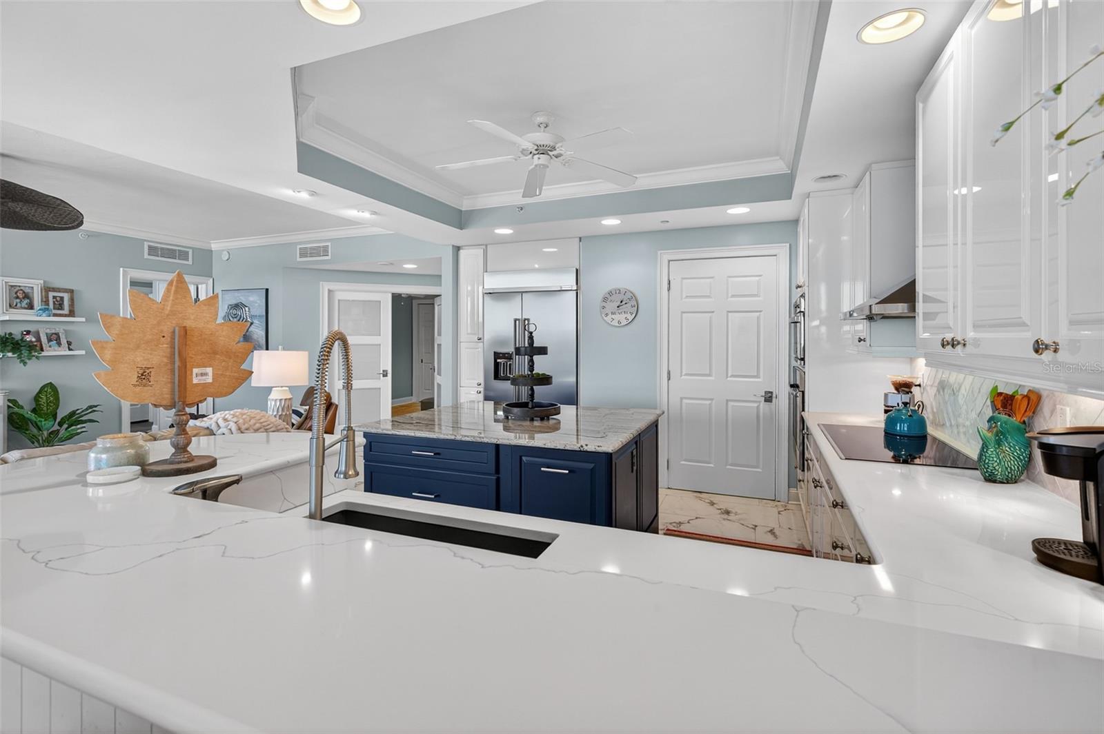 Image 10 of 82 For 7 Avenue De La Mer  605