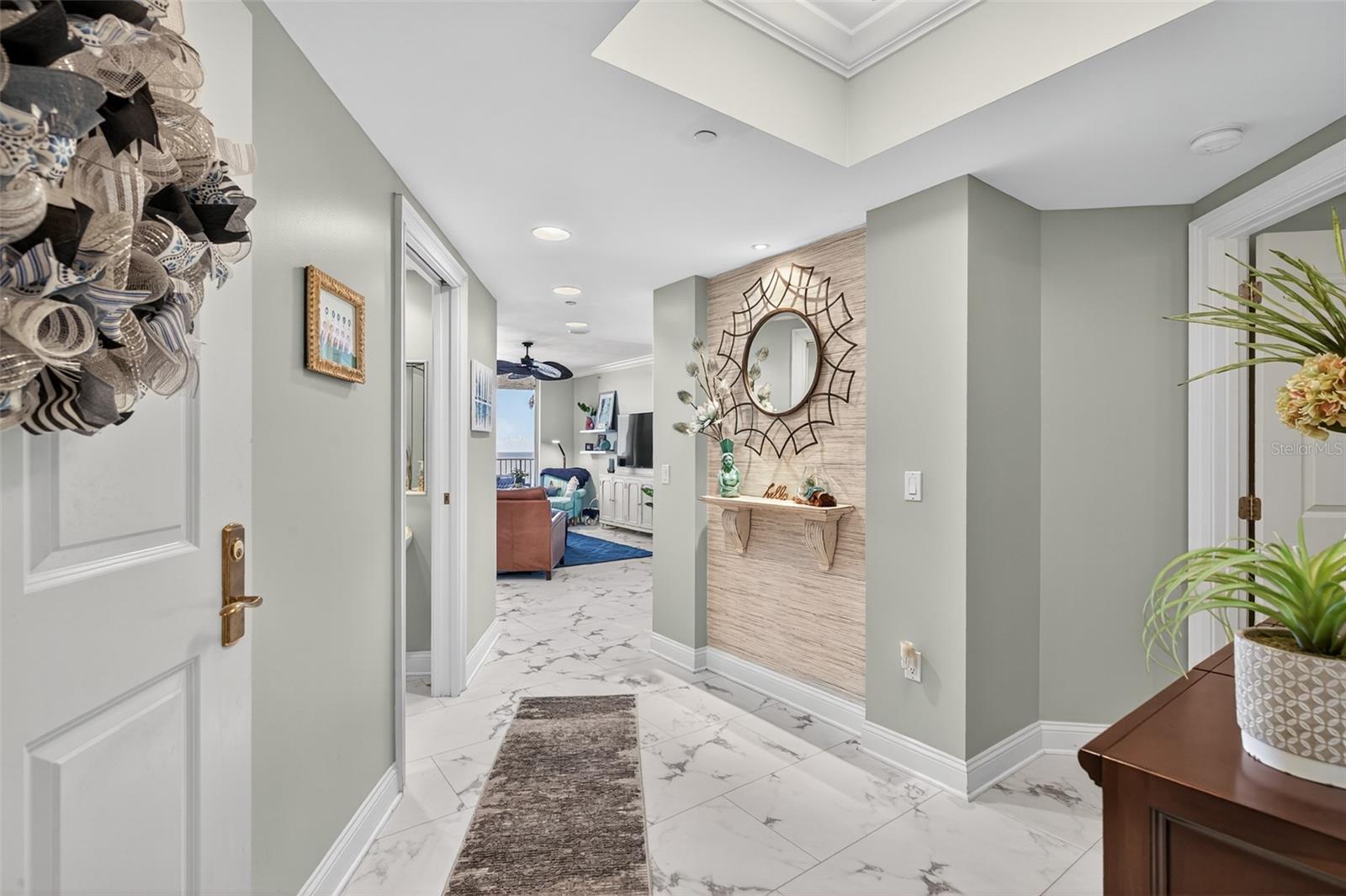 Image 3 of 82 For 7 Avenue De La Mer  605