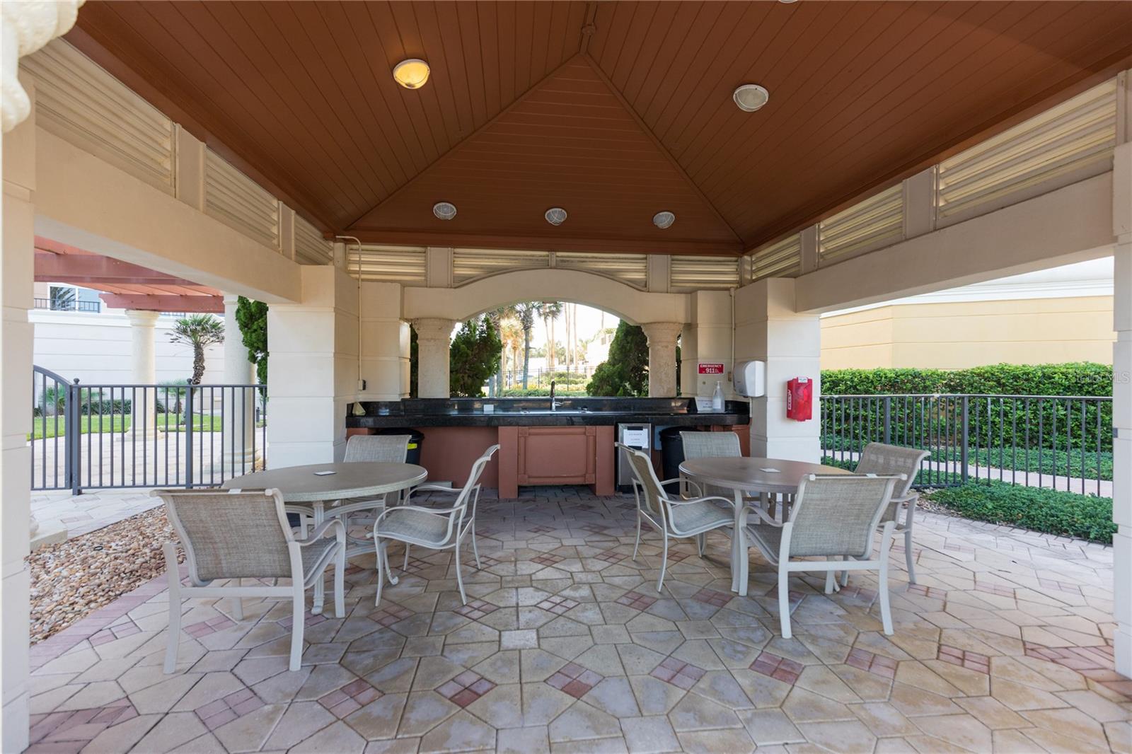 Image 63 of 82 For 7 Avenue De La Mer  605