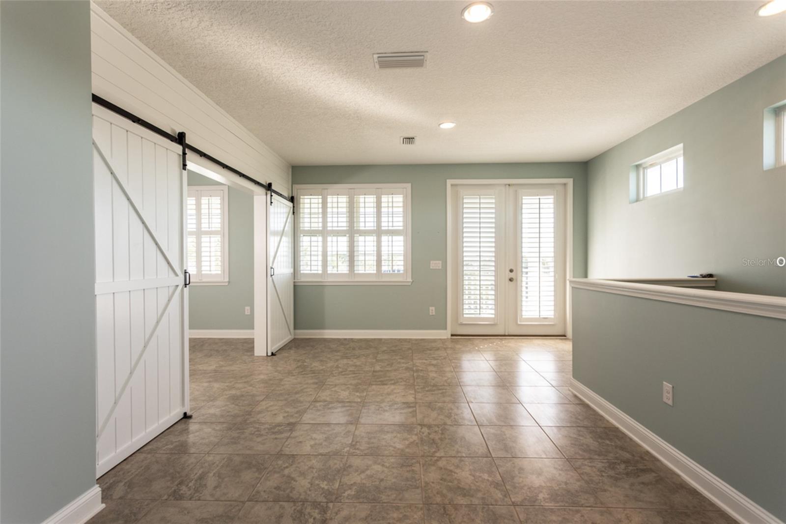 Image 21 of 65 For 8 Laughing Gull Lane