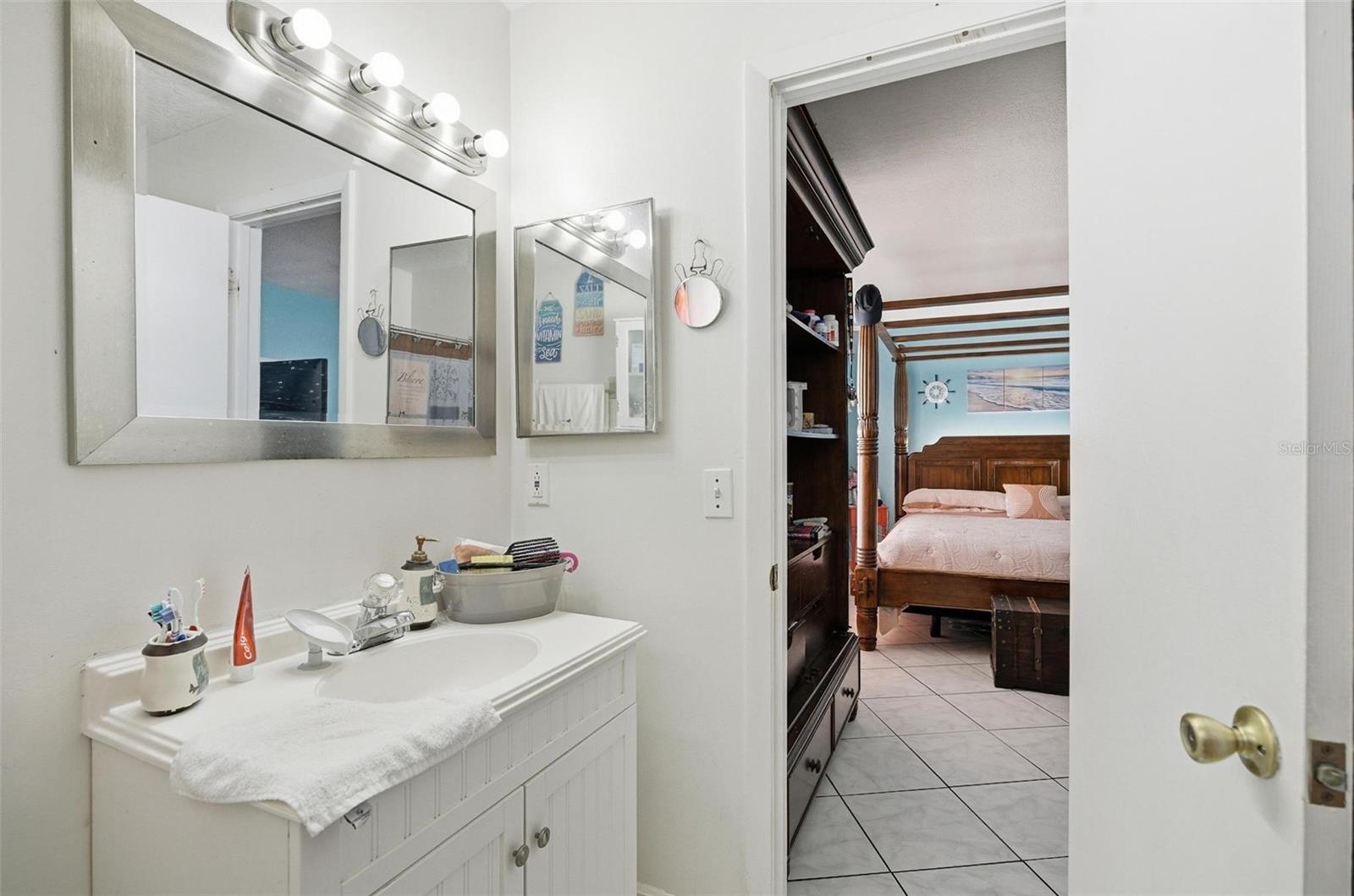 Image 17 of 40 For 5311 Barefoot Path