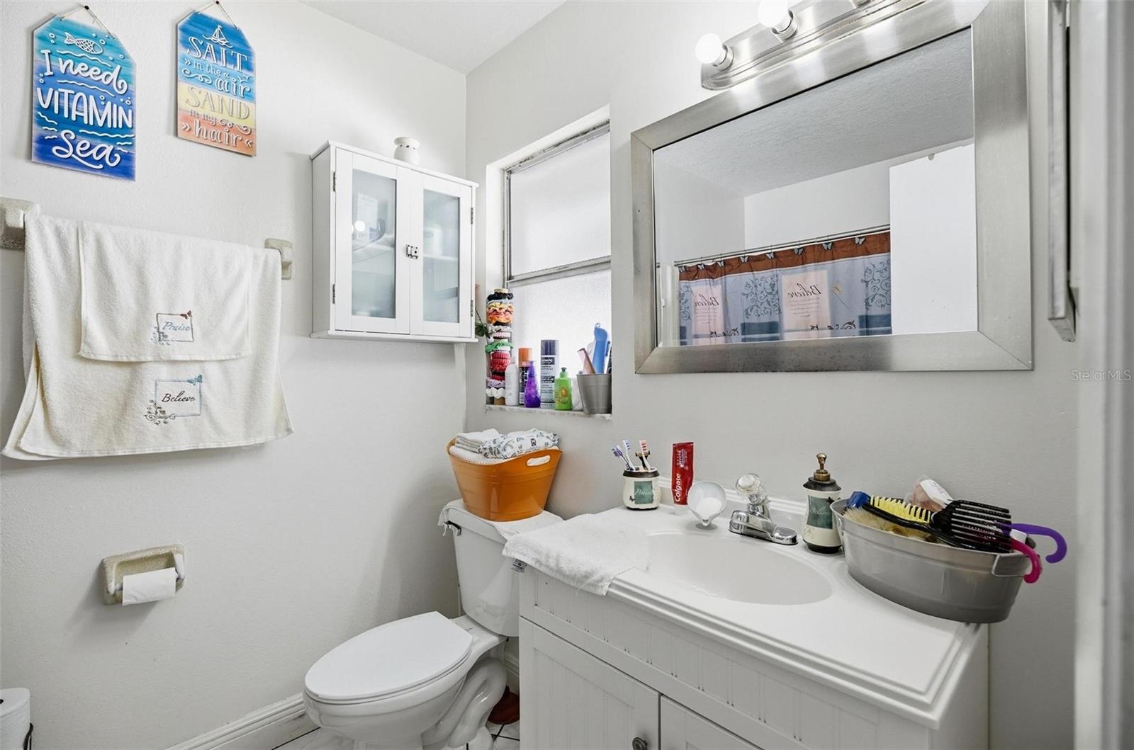 Image 18 of 40 For 5311 Barefoot Path