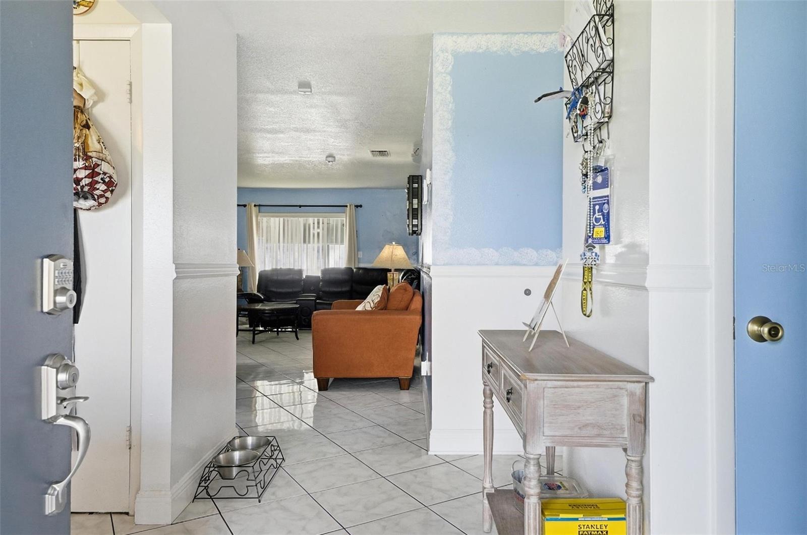 Image 2 of 40 For 5311 Barefoot Path