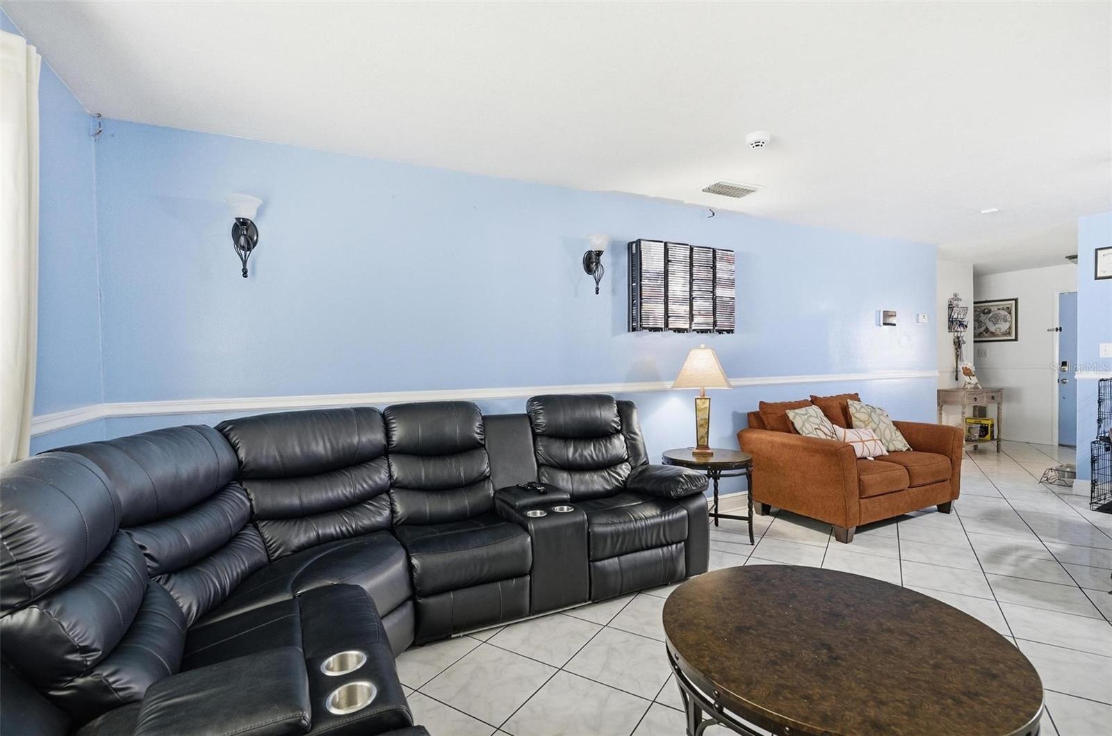 Image 3 of 40 For 5311 Barefoot Path