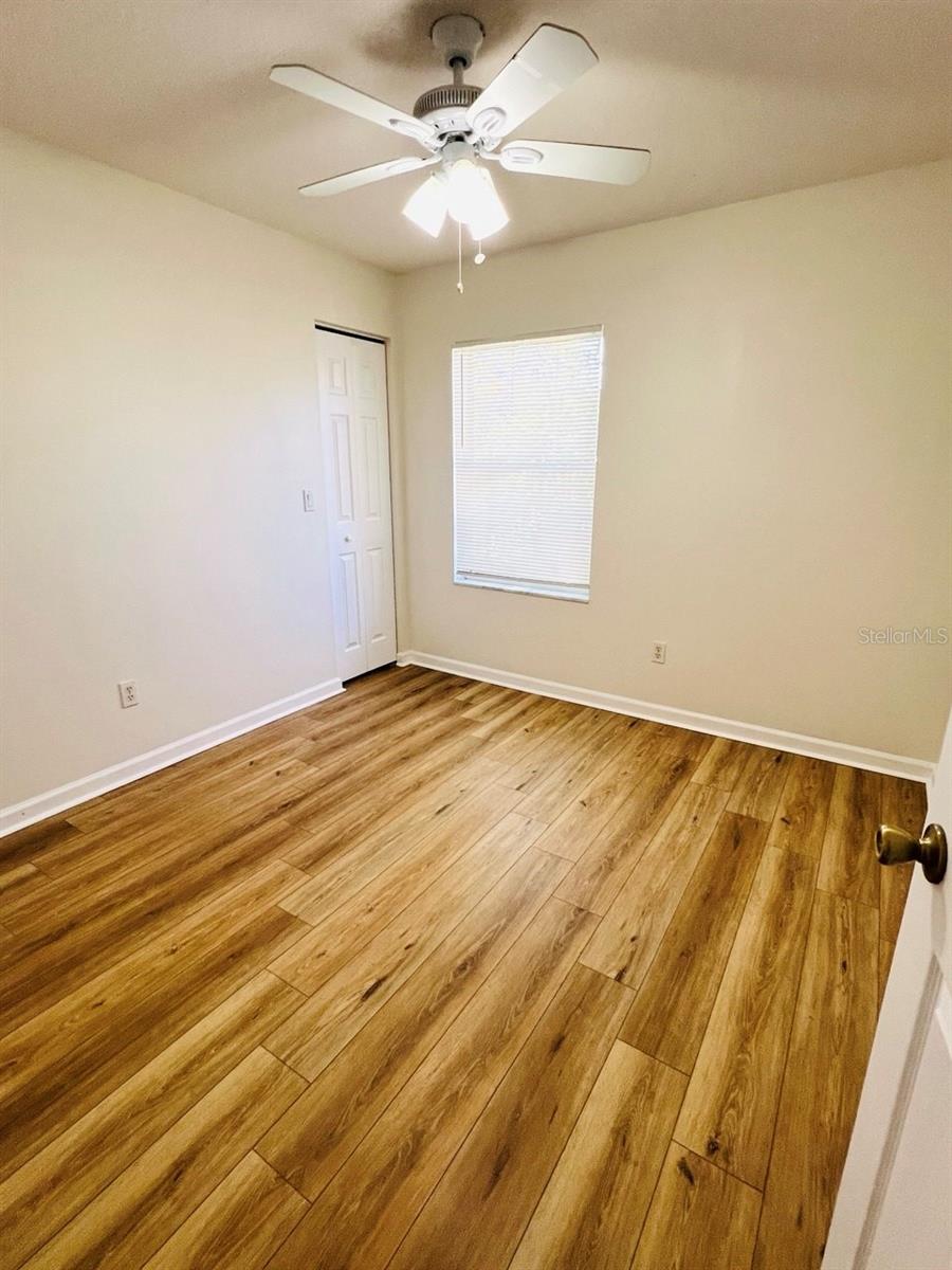 Image 4 of 7 For 78 Plain View Drive B