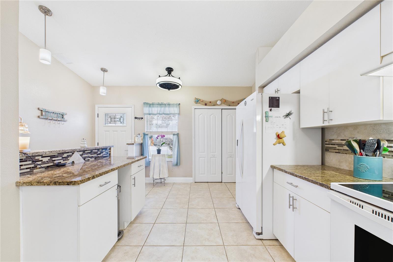 Image 17 of 93 For 1031 Grand Hickory Circle