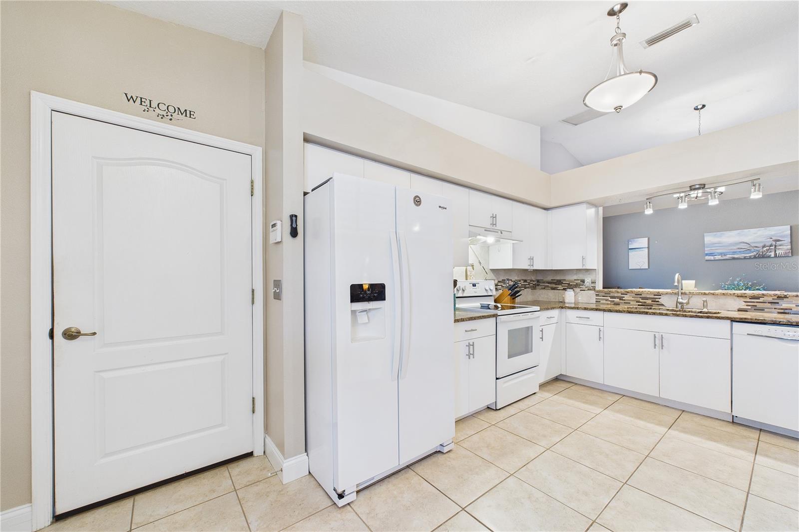 Image 23 of 93 For 1031 Grand Hickory Circle