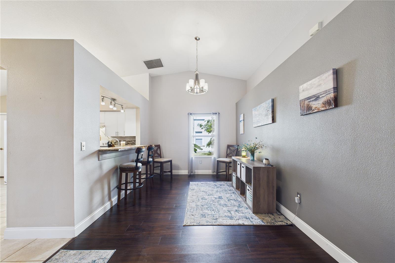 Image 32 of 93 For 1031 Grand Hickory Circle