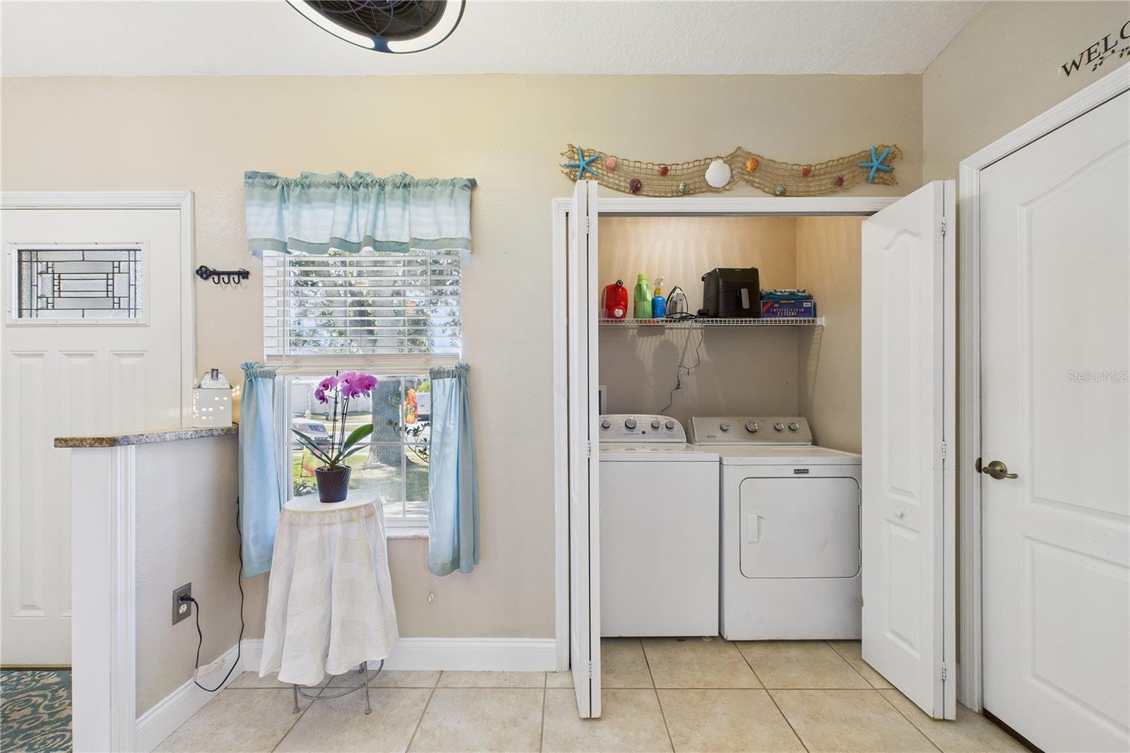 Image 39 of 93 For 1031 Grand Hickory Circle