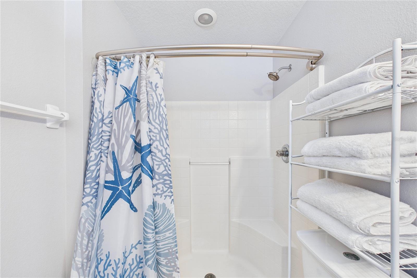 Image 45 of 93 For 1031 Grand Hickory Circle