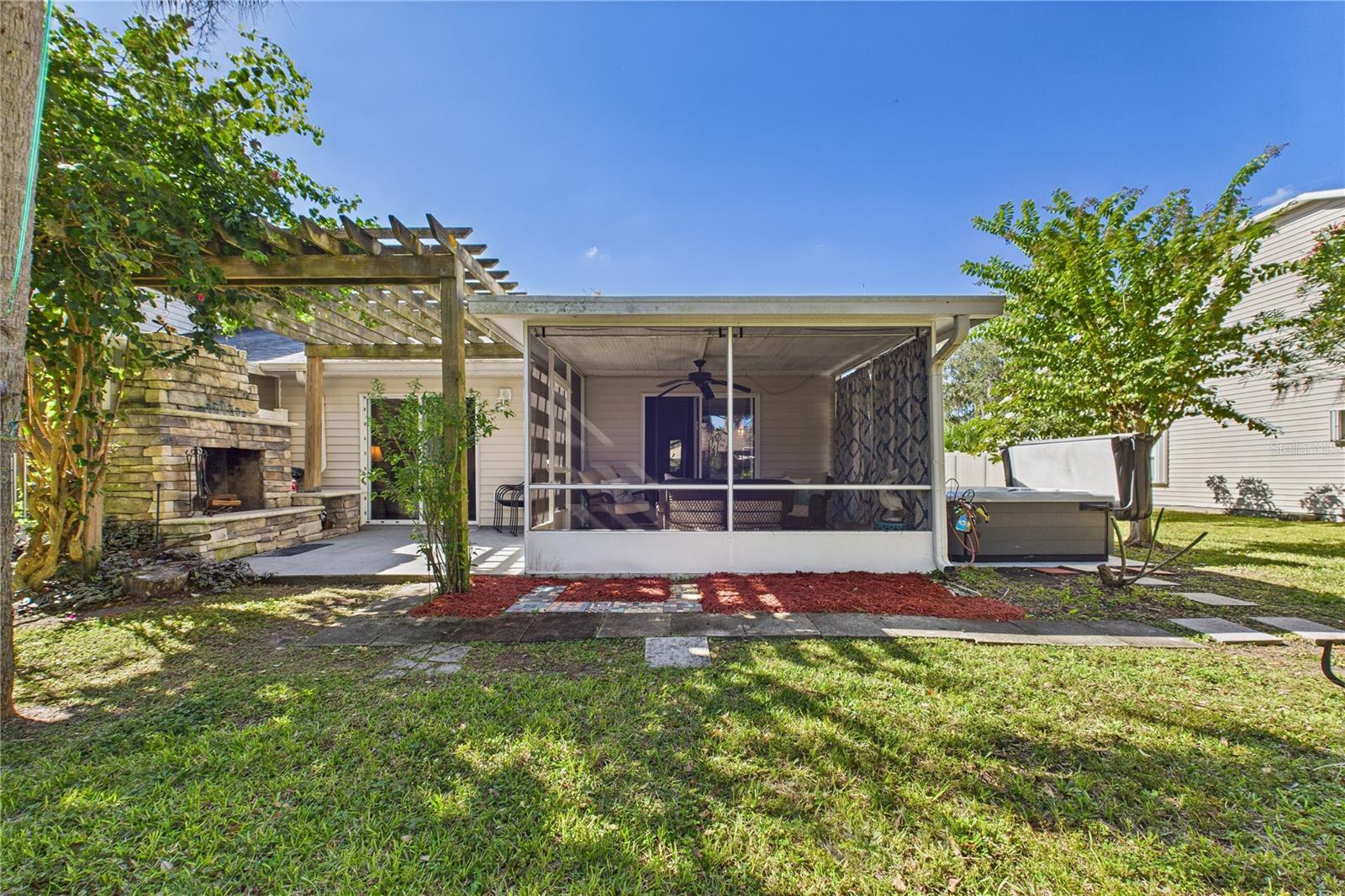 Image 52 of 93 For 1031 Grand Hickory Circle