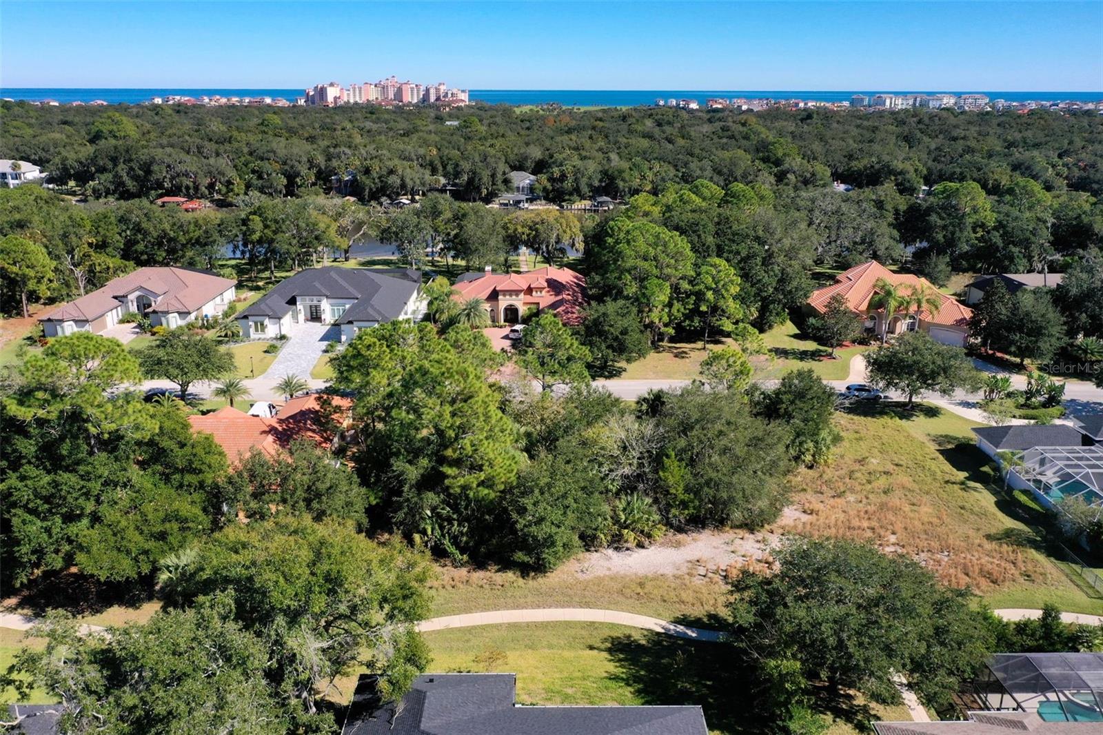 Image 8 of 31 For 59 Old Oak Drive S