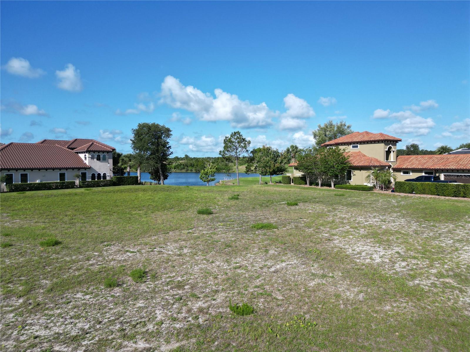 Image 8 of 17 For 201 Aspen Way