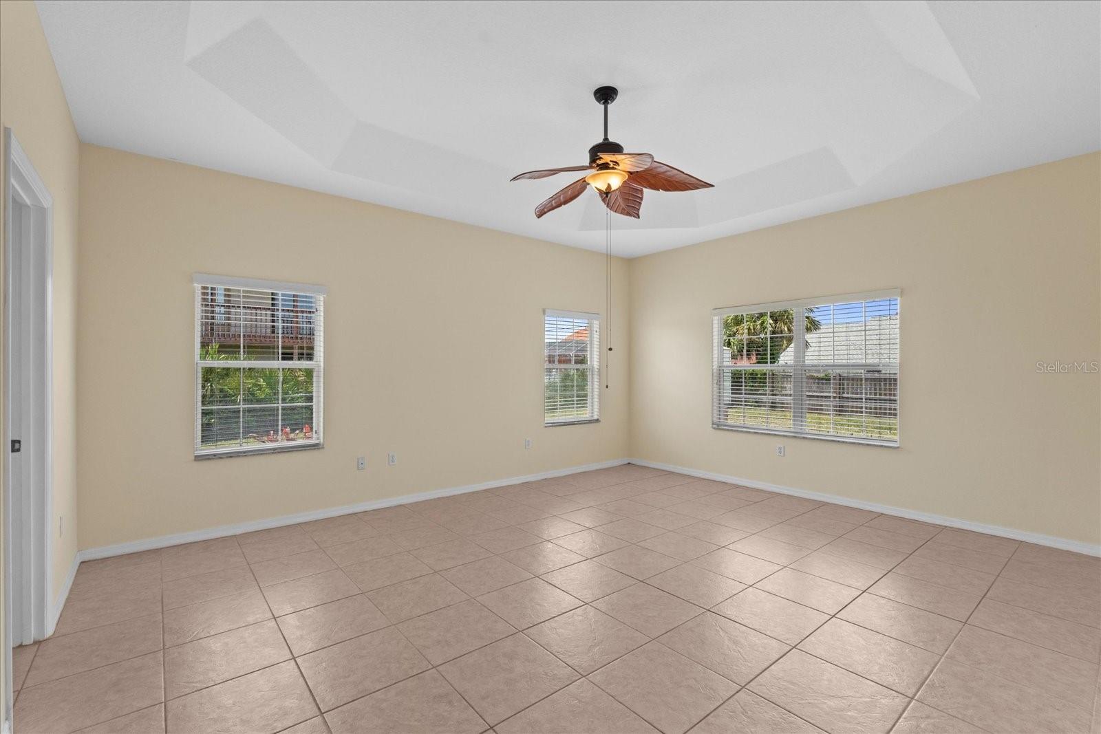 Image 30 of 46 For 7 Beachside Drive