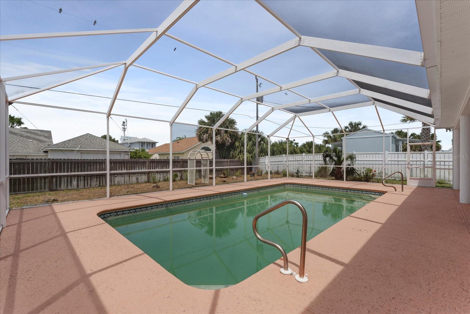 Image 42 of 46 For 7 Beachside Drive