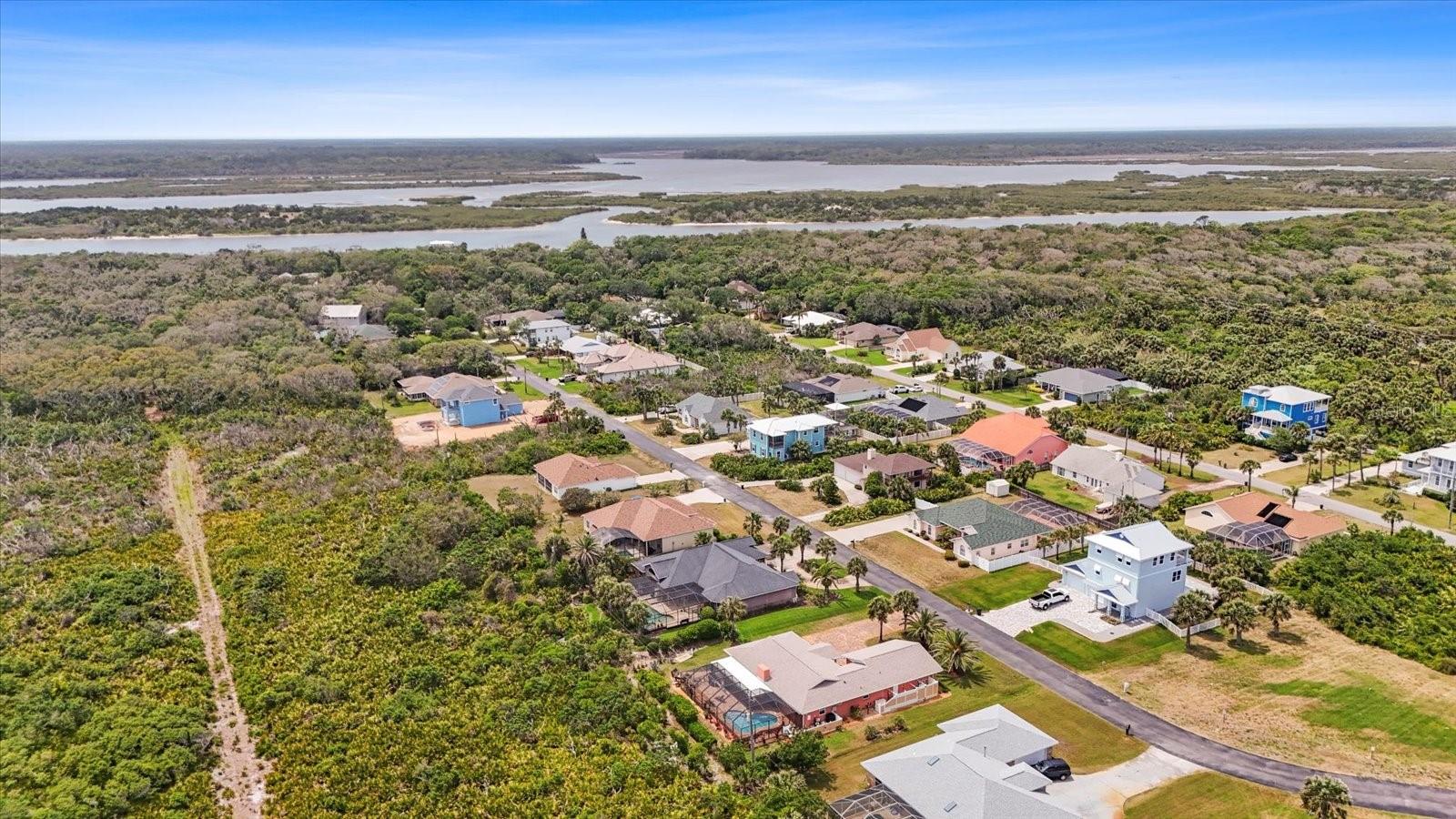 Image 5 of 46 For 7 Beachside Drive