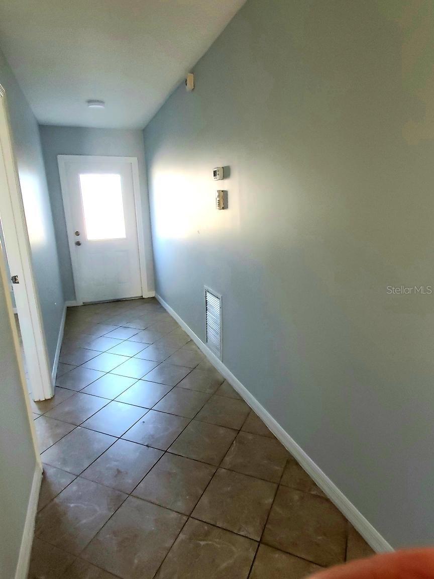 Image 4 of 19 For 75 Atlantic Oaks Circle B