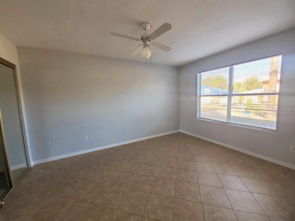 Image 9 of 19 For 75 Atlantic Oaks Circle B