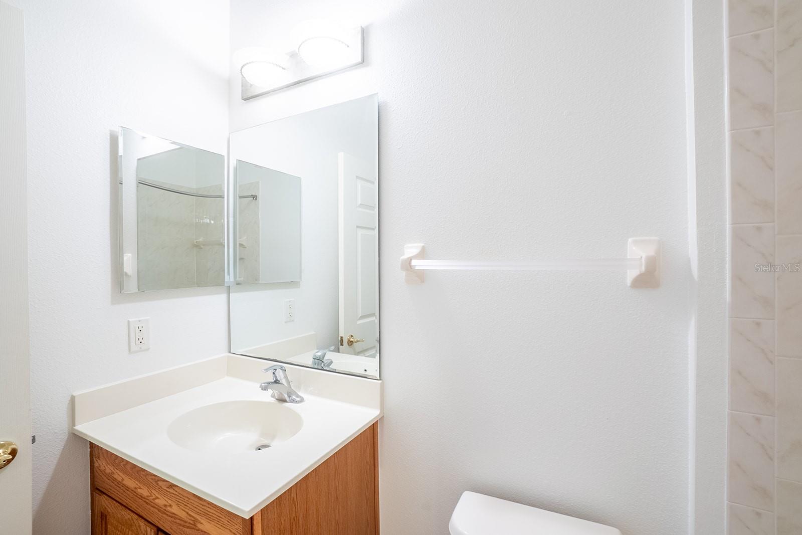 Image 11 of 60 For 1000 Canopy Walk Lane 1034