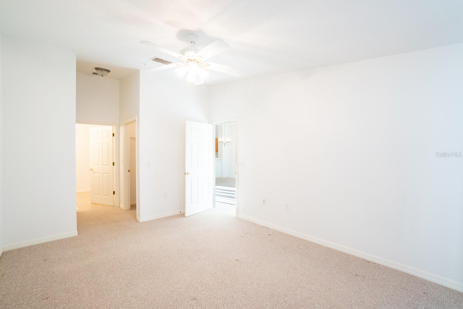 Image 19 of 60 For 1000 Canopy Walk Lane 1034