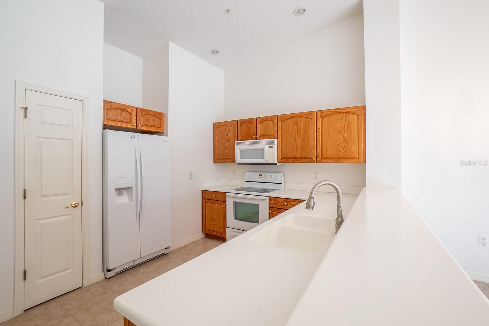 Image 28 of 60 For 1000 Canopy Walk Lane 1034