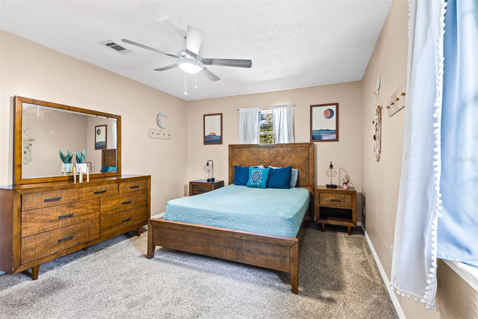 Image 18 of 45 For 1040 Jocelin Road