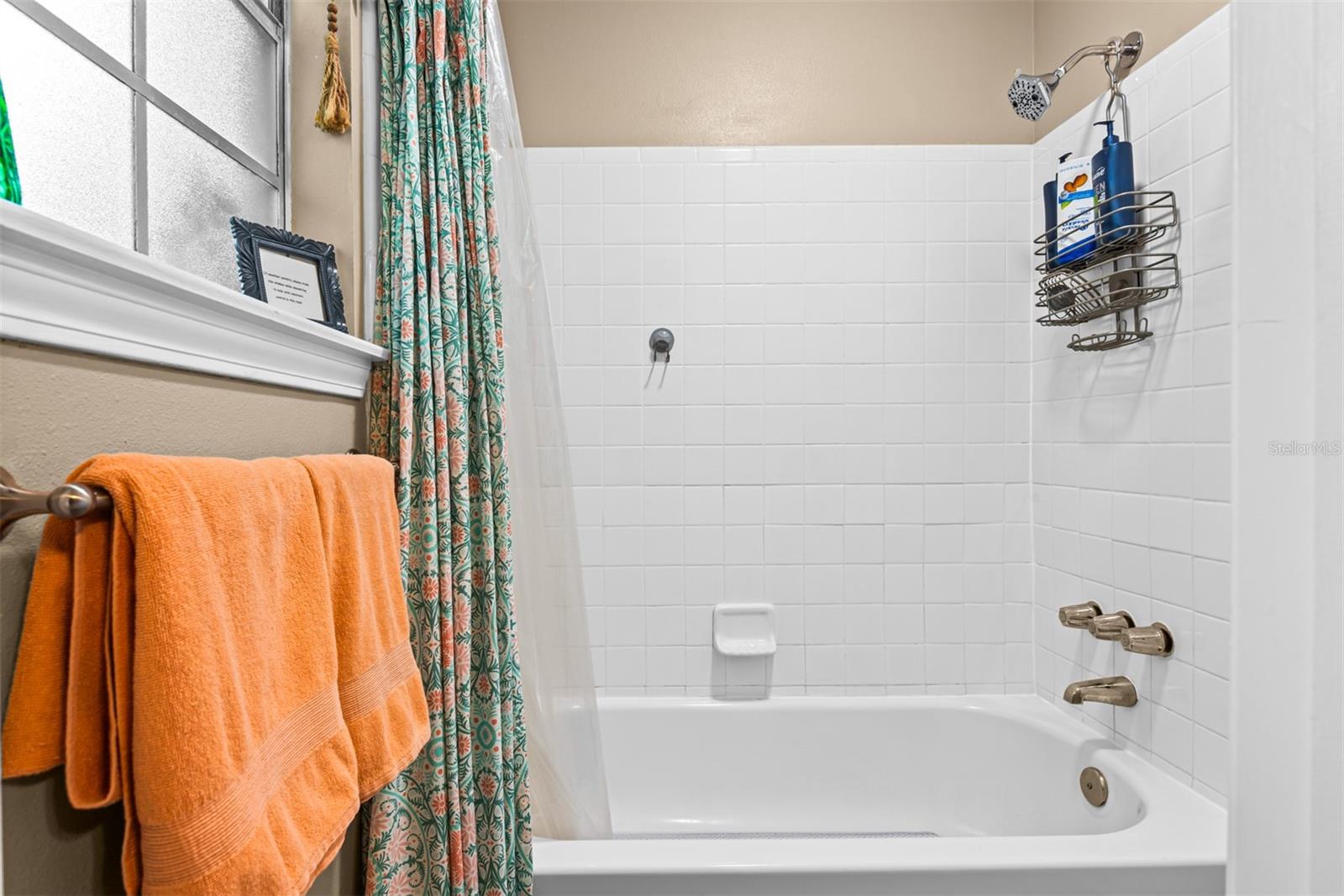 Image 21 of 45 For 1040 Jocelin Road