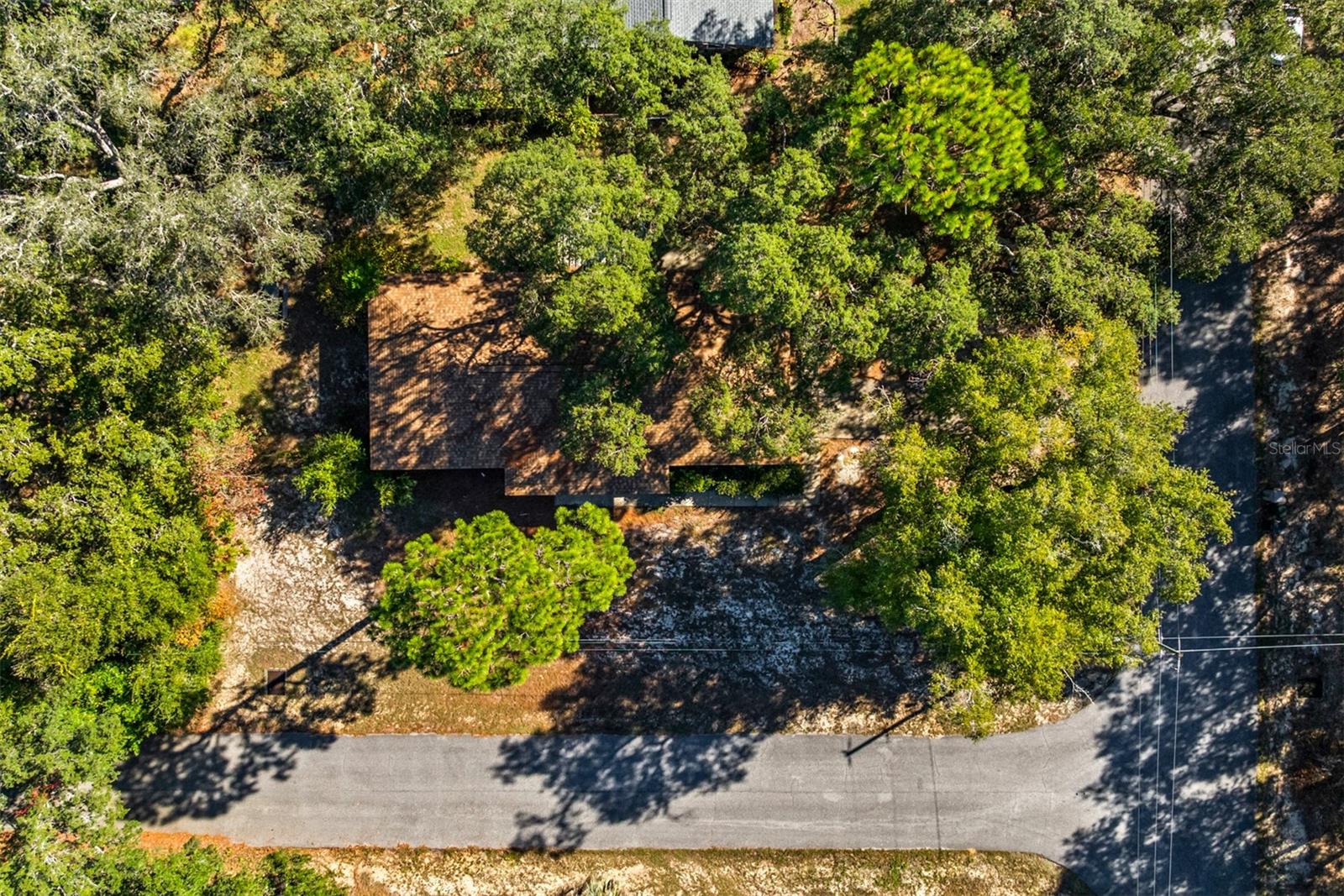 Image 38 of 45 For 1040 Jocelin Road