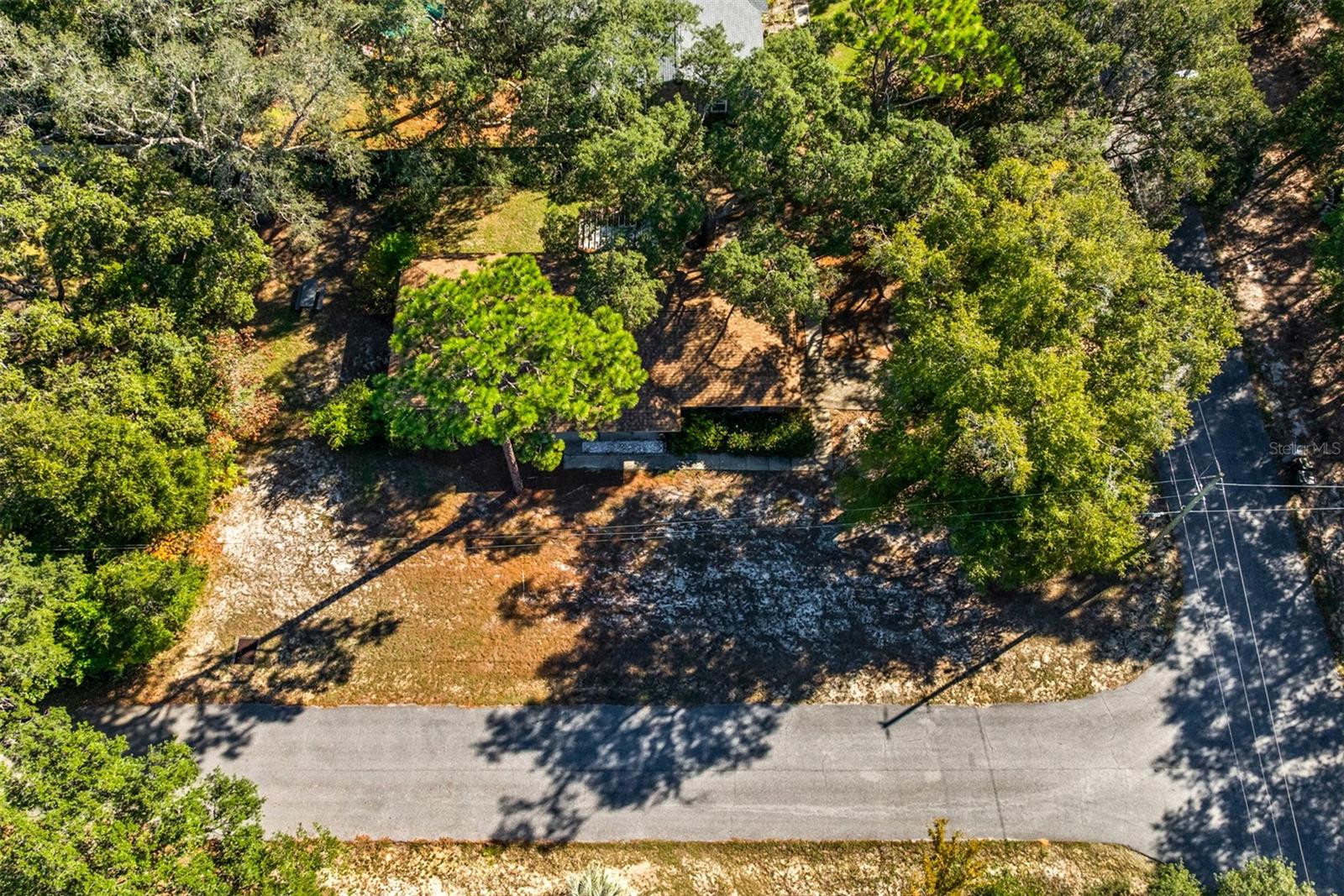 Image 39 of 45 For 1040 Jocelin Road